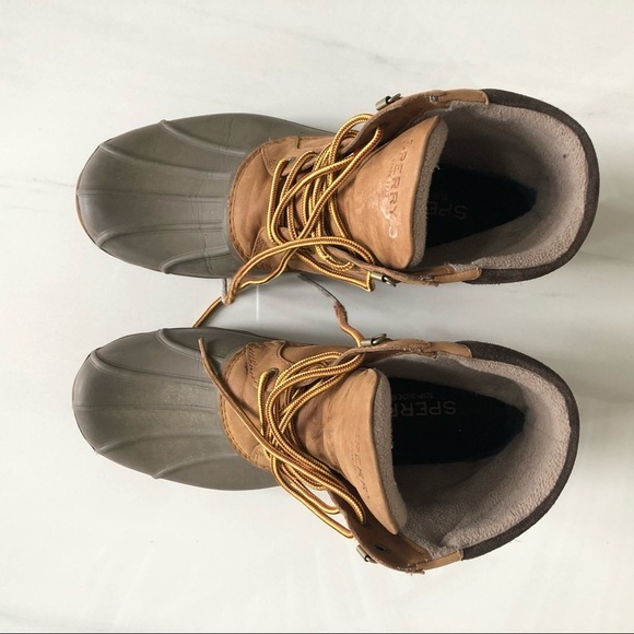 Great Condition Sperry Avenue Tan DuckBoots Size 10 - Picture 7 of 9